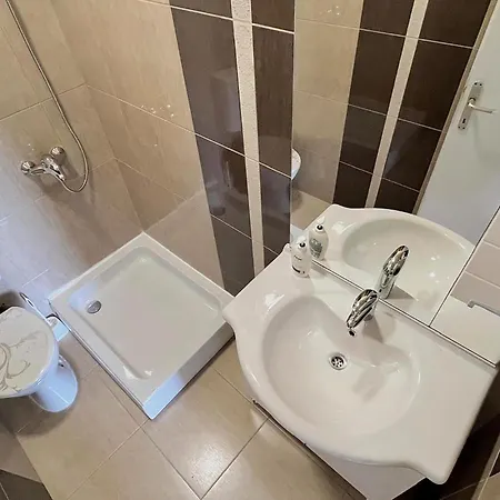 Lovely In Σπίτι διακοπών