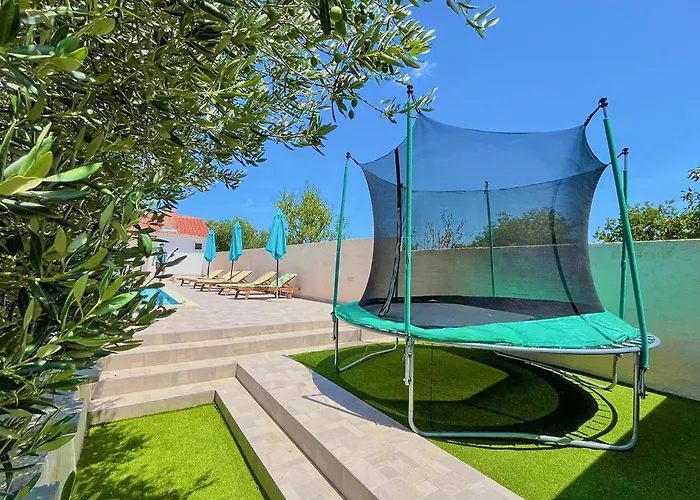 Lovely In Дом отдыха Rupalj