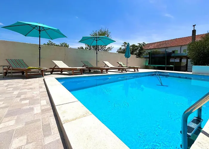 Lovely In Дом отдыха Rupalj